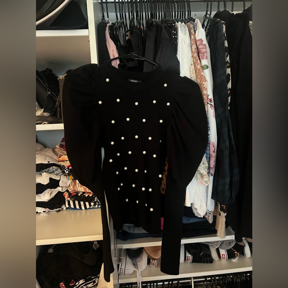 FOREVER21 sweater
